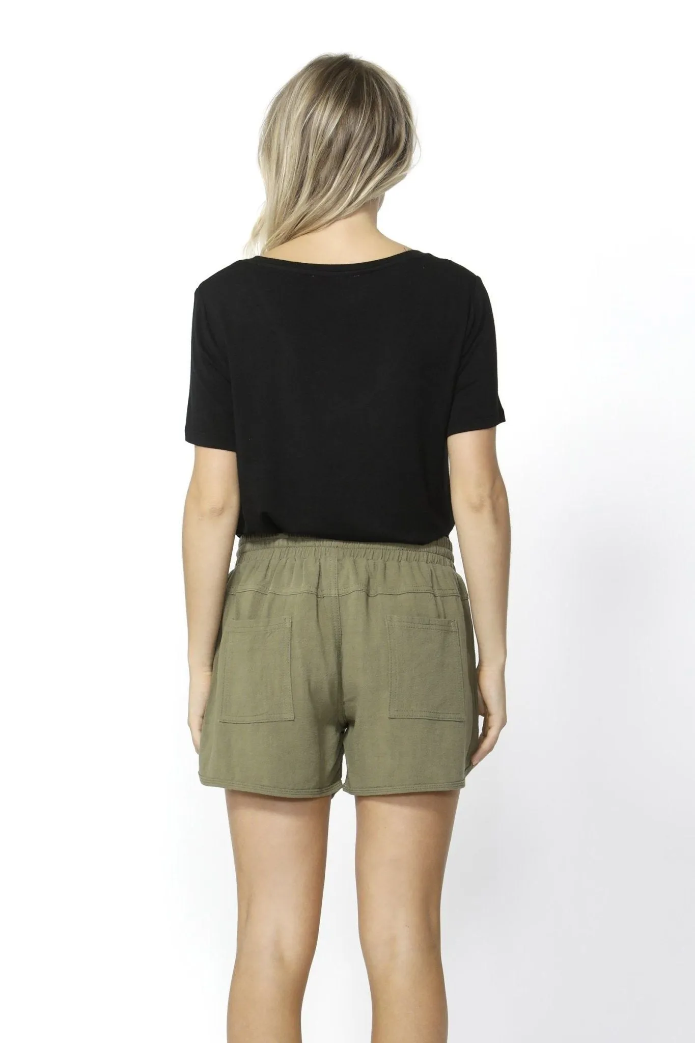 Betty Basics Charlie Linen Short in Khaki