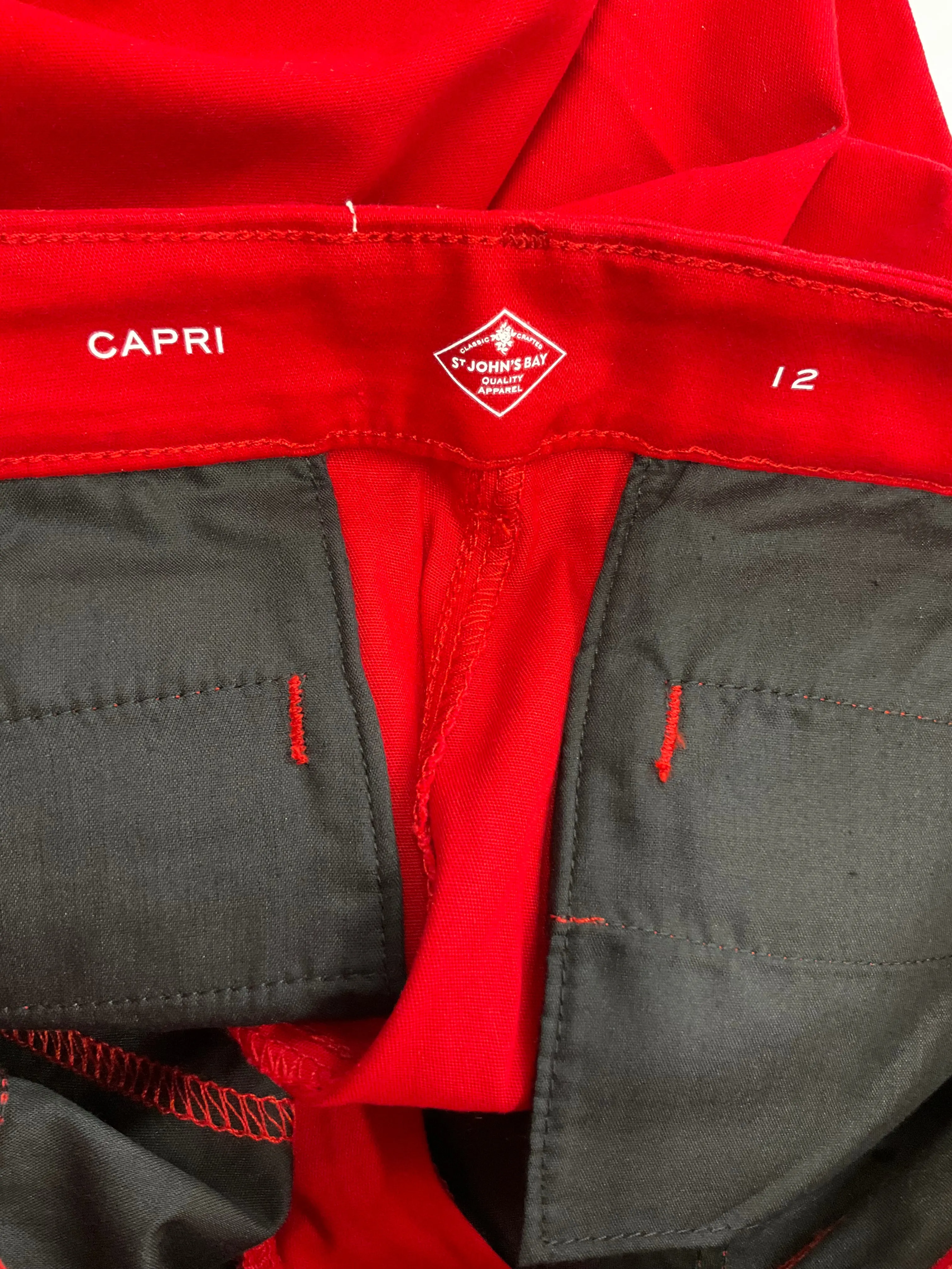 Capris By St Johns Bay  Size: 8