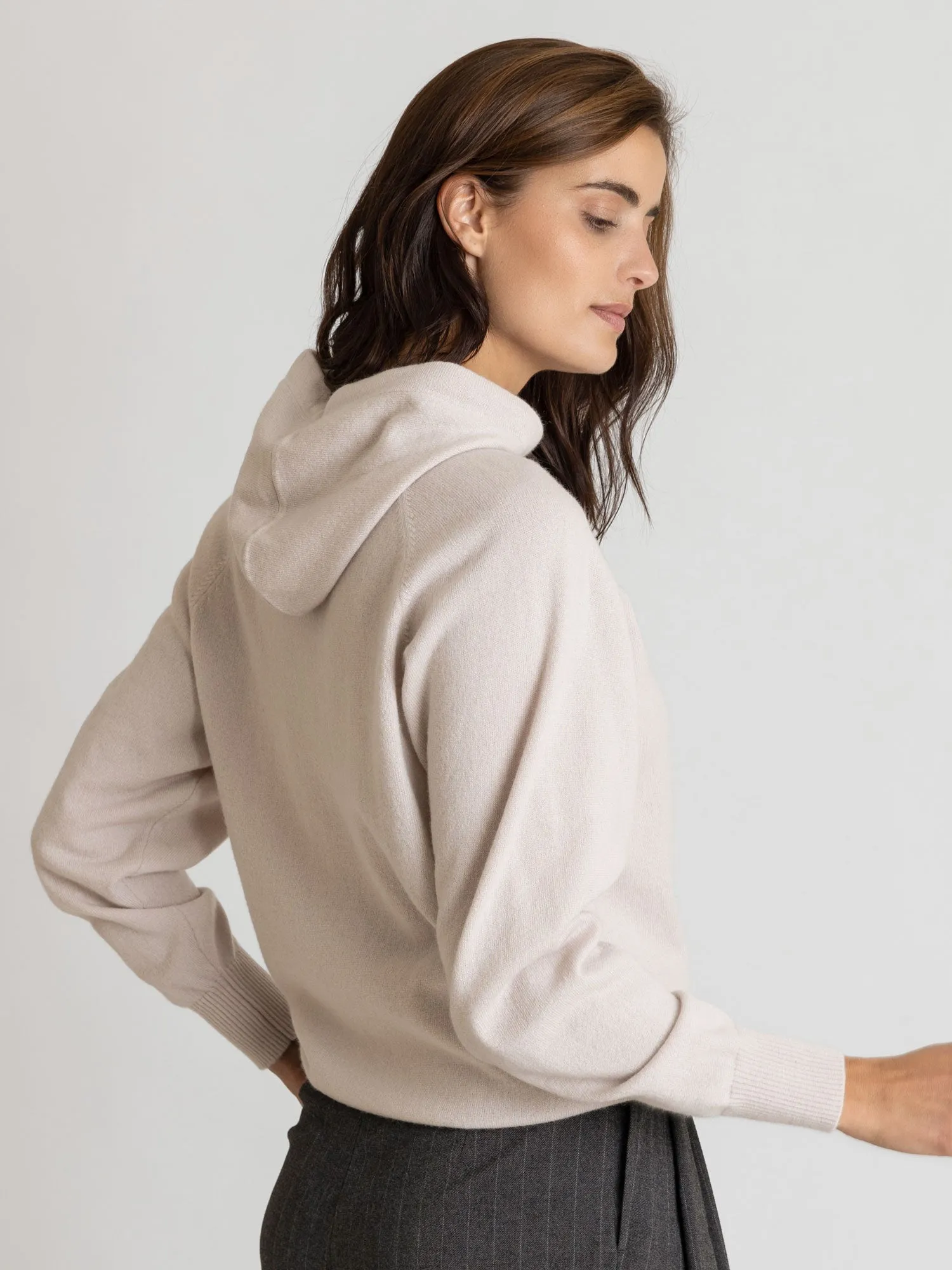 Cashmere sweater "Lux Hoodie" - pearl