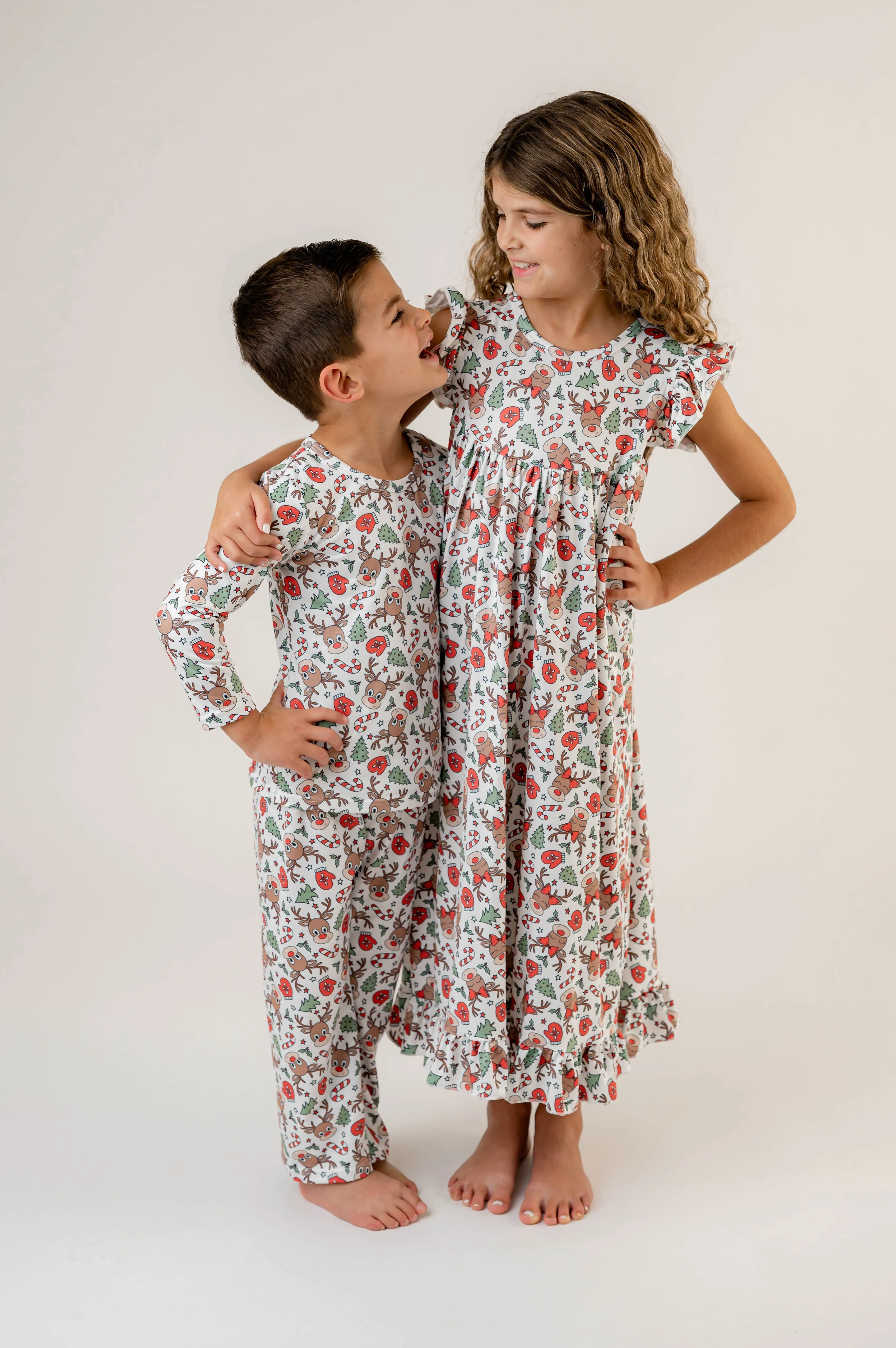 CHRISTMAS REINDEER UNISEX PAJAMAS