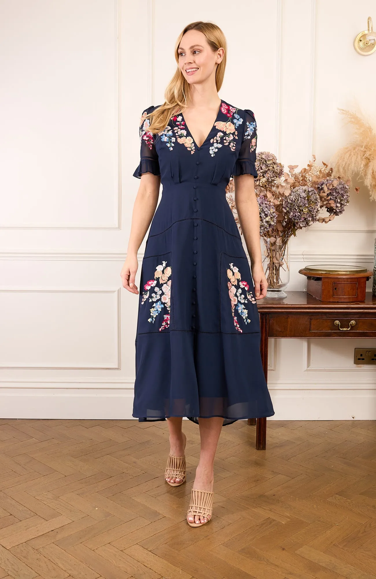 Hope & Ivy Navy Clarice Ruffle Trim Sleeve Dress