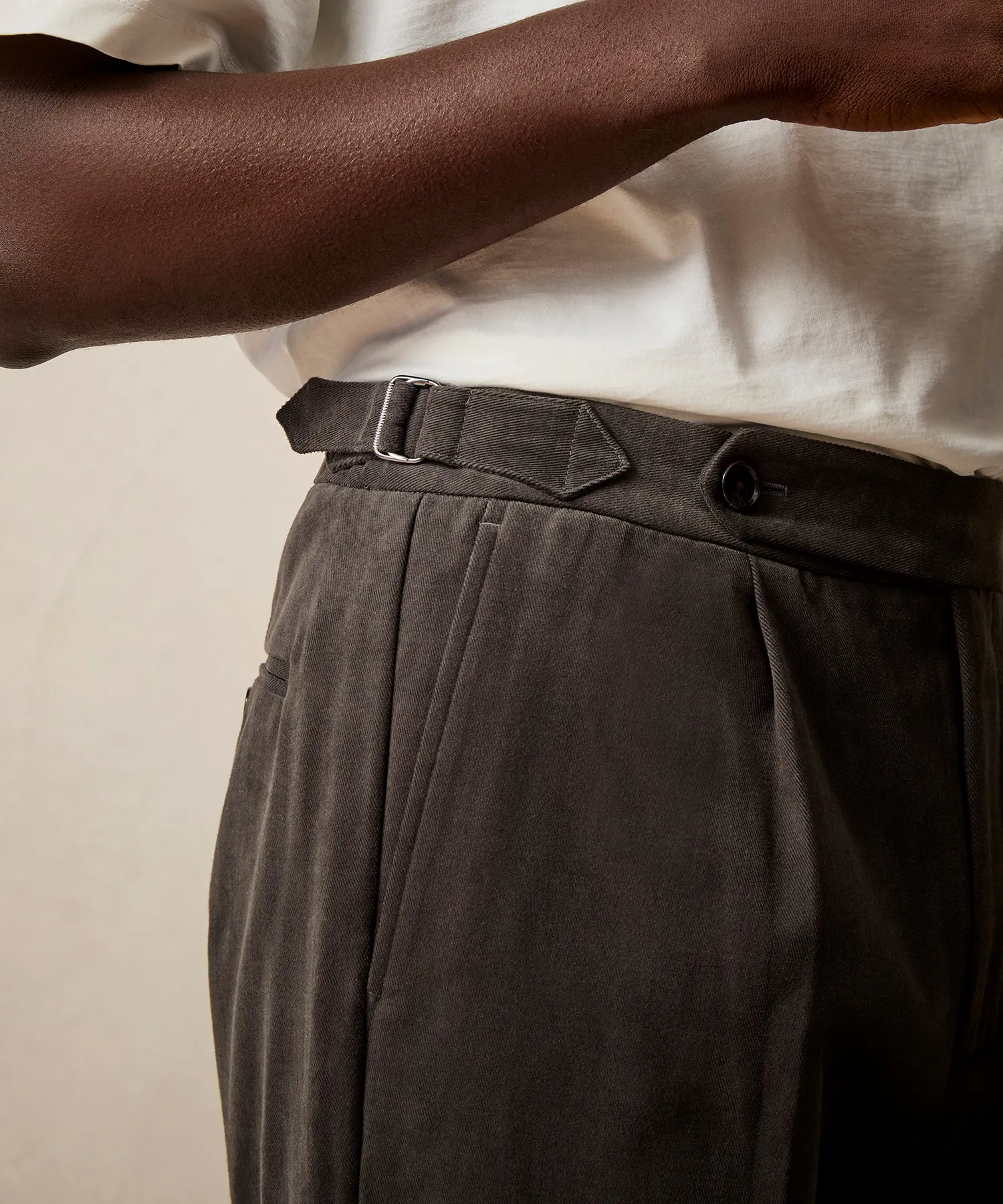 Italian Brushed Cotton Side Tab Trouser in Charcoal