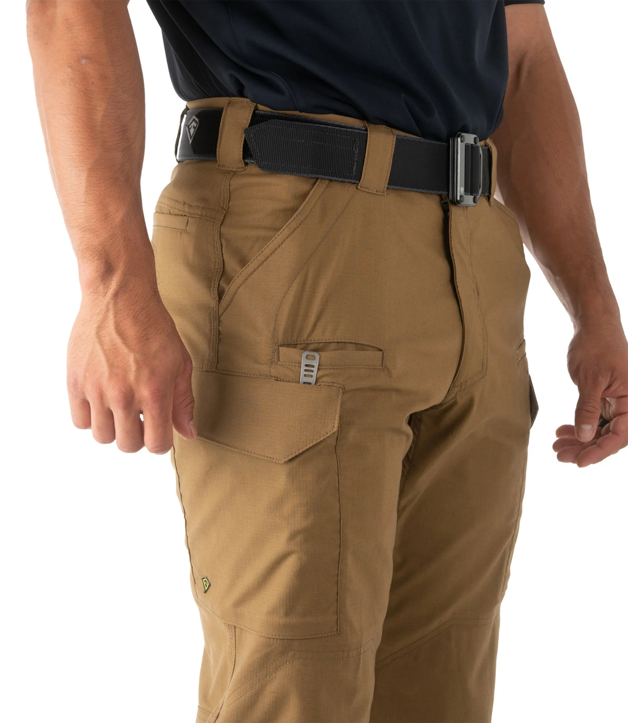 Men's V2 Tactical Pants / Coyote Brown