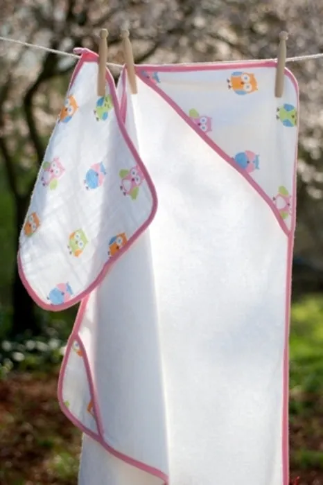 Muslin Hooded Towel & Washcloth