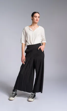 Wide Leg Pants with Front Pleat